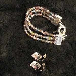 Bracelet and earrings